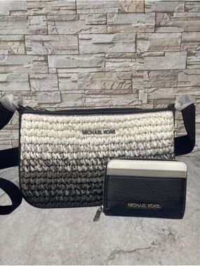 Michael Kors Straw Tech Crossbody Bag Black White Gray Ombré & Matching Wallet
